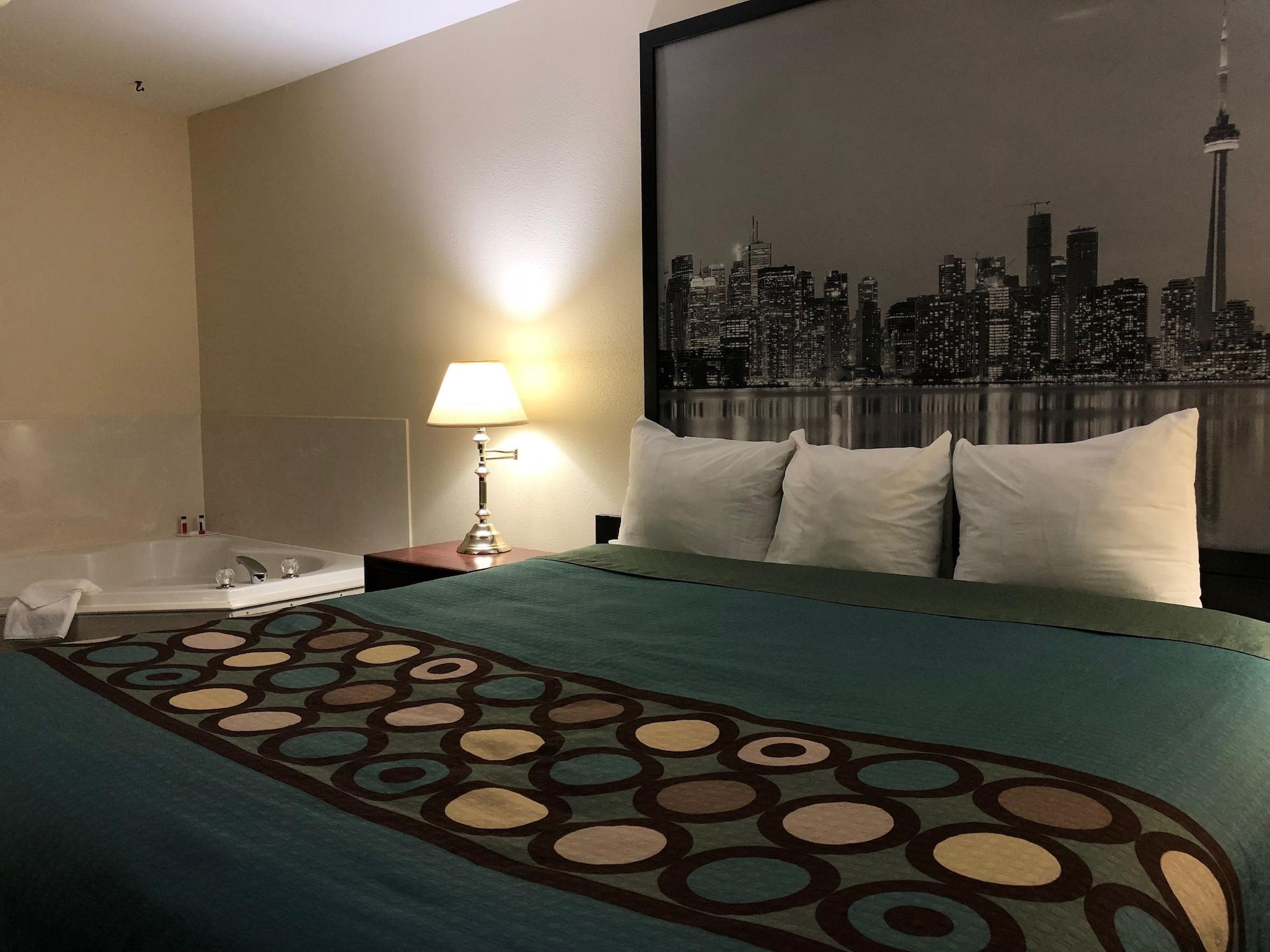 מלון Super 8 By Wyndham Moose Jaw Sk מראה חיצוני תמונה