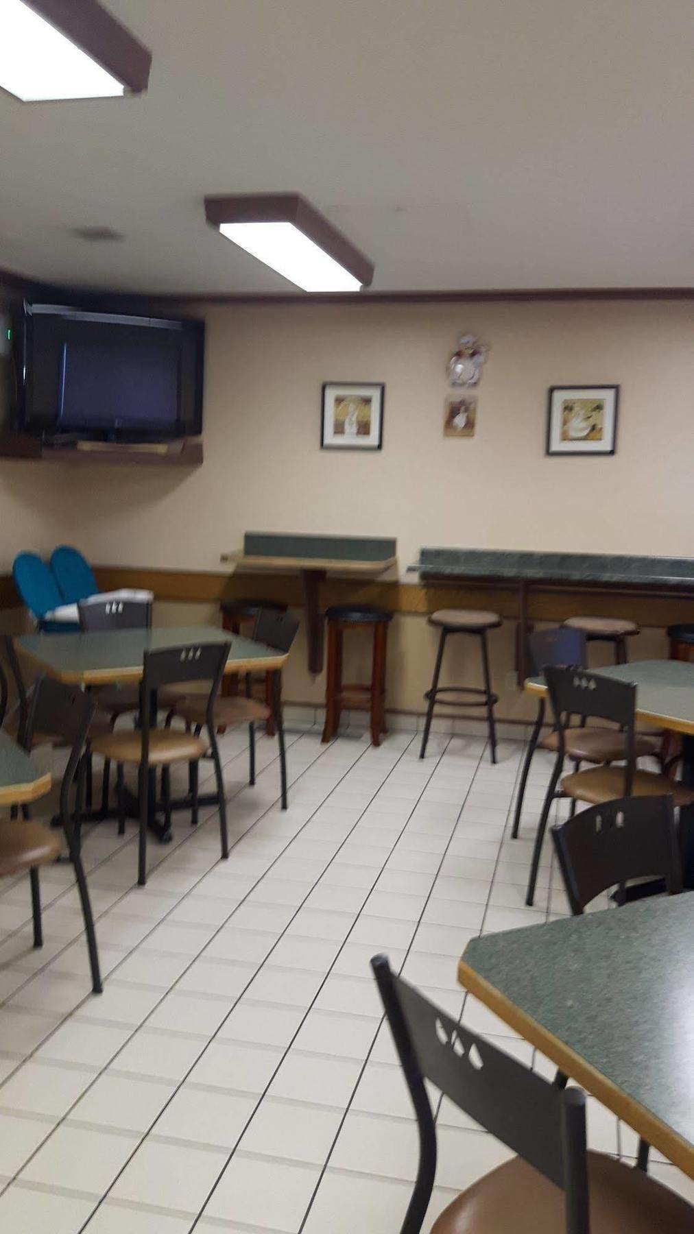 מלון Super 8 By Wyndham Moose Jaw Sk מראה חיצוני תמונה